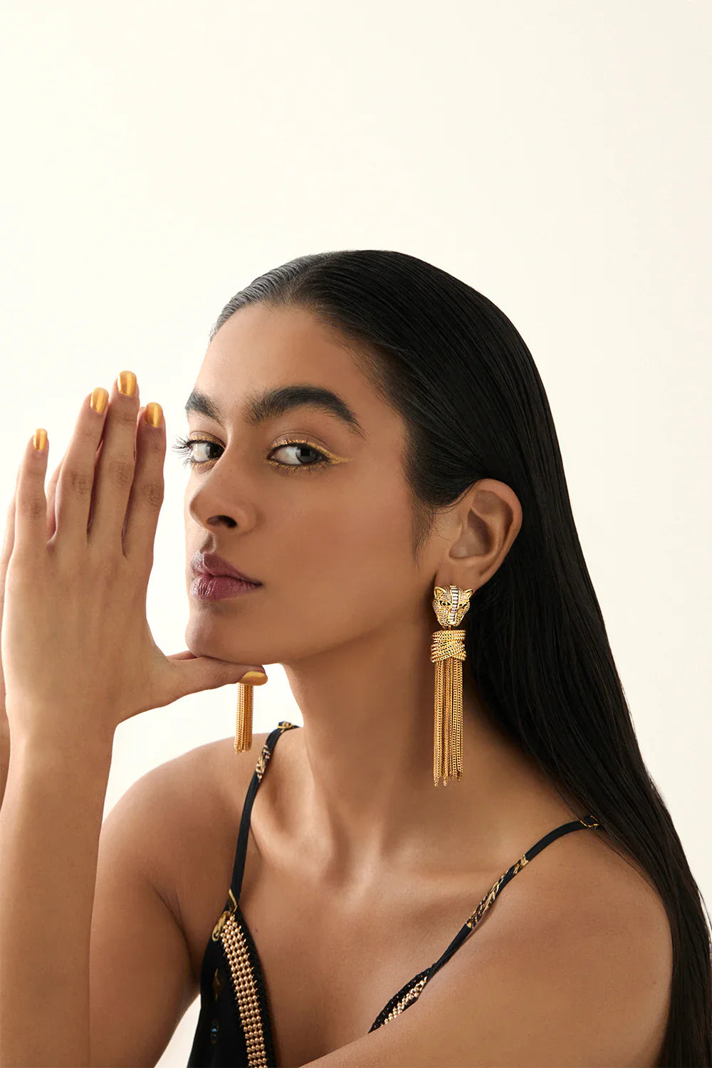 EARINGS