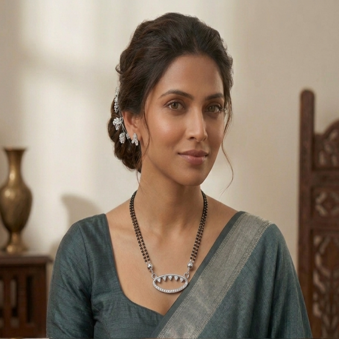 Silver Shimmering Smile Tanmaniya – Contemporary Daily Wear Mangalsutra